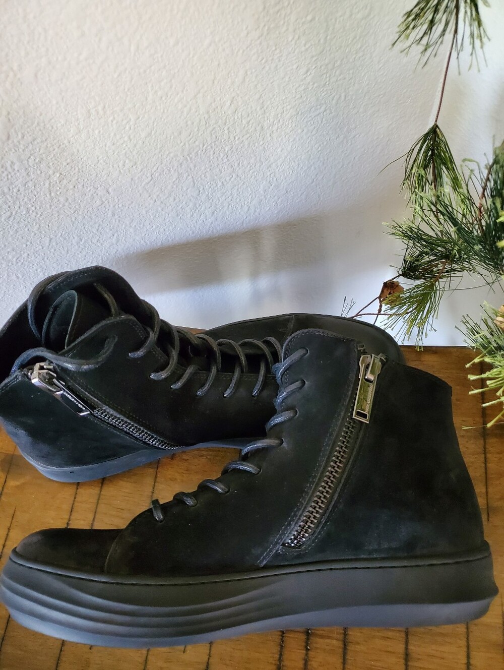 Karl Lagerfeld Paris Black Suede Nubuck Leather High Top Zipper Sneakers - Picture 10 of 14